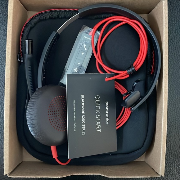 Plantronics Blackwire C5210 Headset New Open Box - Picture 3 of 5